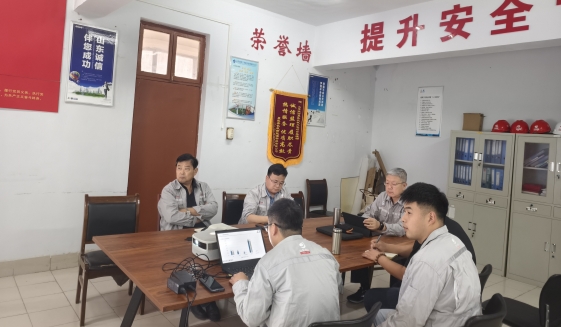 张恒董事长到河南商丘配电网工程监理项目部检查指导工作