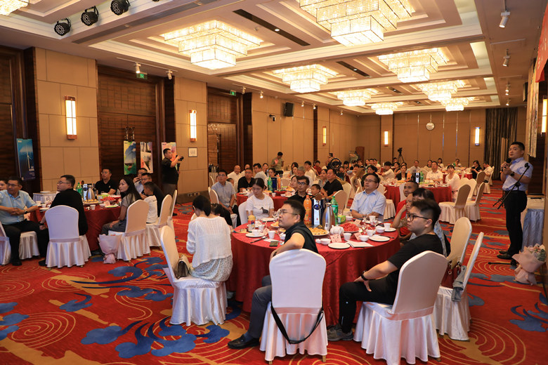 山东诚信2025年度优秀员工家属代表座谈会温情举办